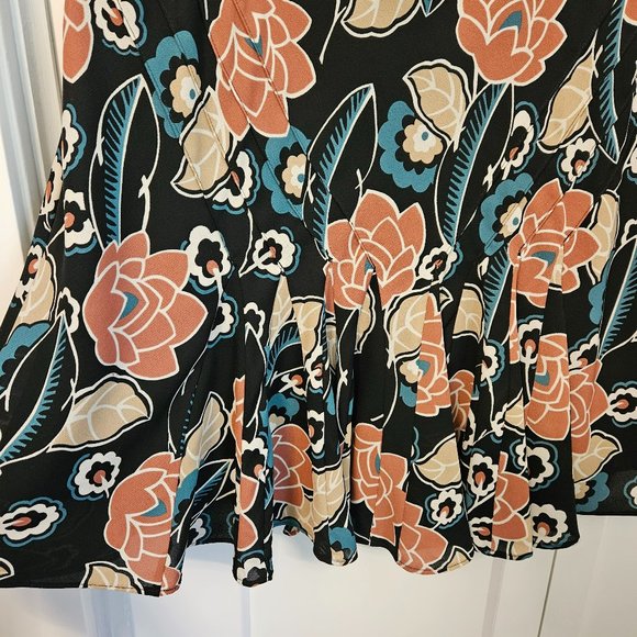 Ann Taylor multi coloured skirt - Picture 5 of 14